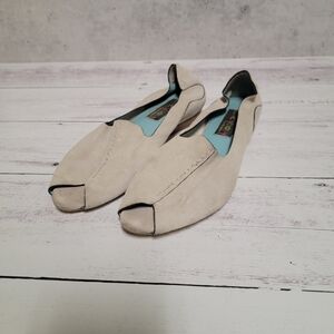Silver and White Minimalist Flats with Split-Toe Design